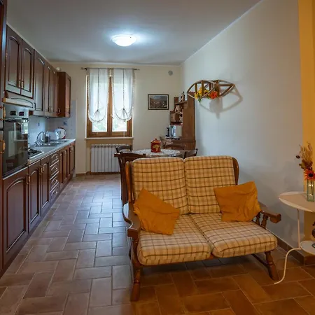Indipendente In Casa di campagna Castel San Giovanni (Umbria)
